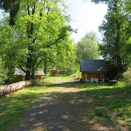 Bootshaus Froschkoenig Uebernachten Ueber Dem Weiher Appartement