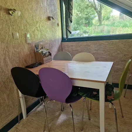 Appartement Bootshaus Froschkoenig Uebernachten Ueber Dem Weiher *