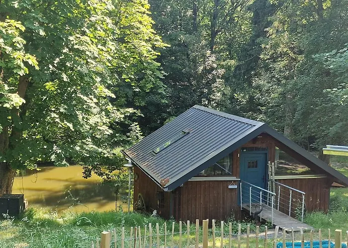 Bootshaus Froschkoenig Uebernachten Ueber Dem Weiher