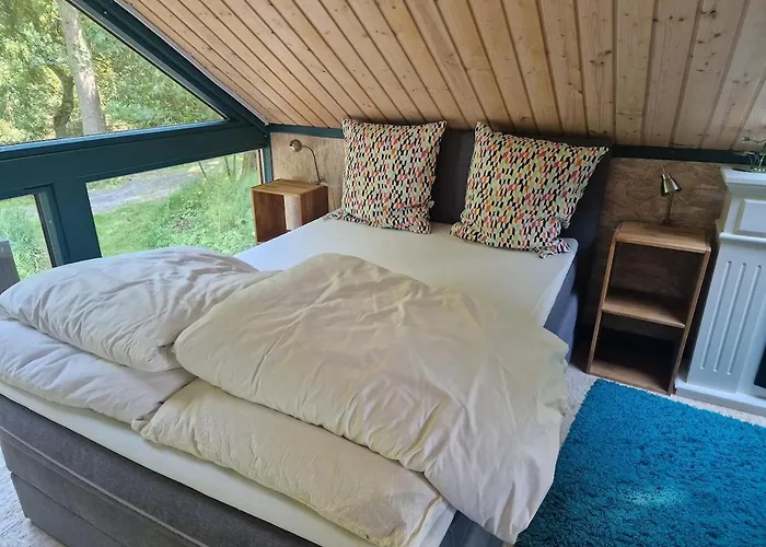 Bootshaus Froschkoenig Uebernachten Ueber Dem Weiher * Hundsdorf