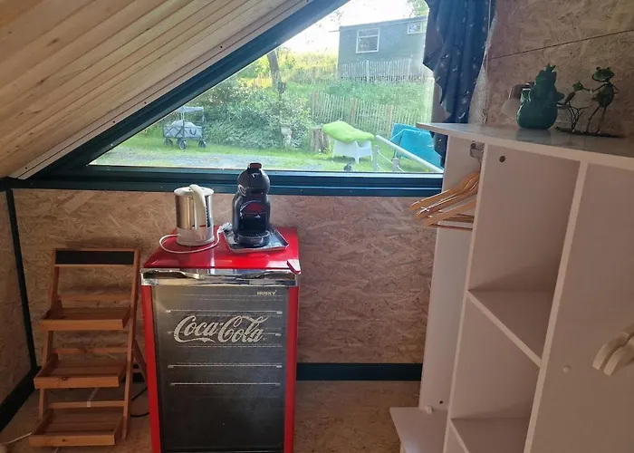 Bootshaus Froschkoenig Uebernachten Ueber Dem Weiher *